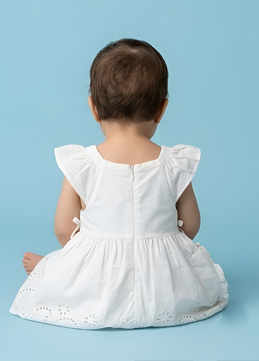 Küçük resim: Kız Bebek Fistolu Bandana Detaylı Elbise