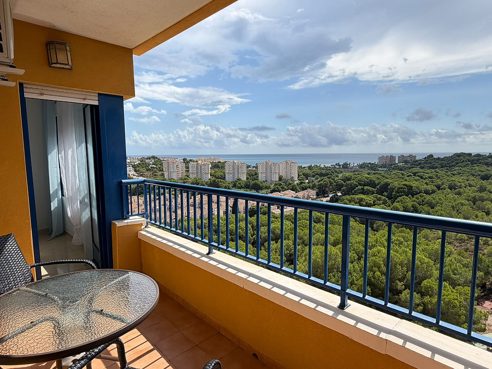 Apartament z widokiem na morze w Zielonym Campoamor