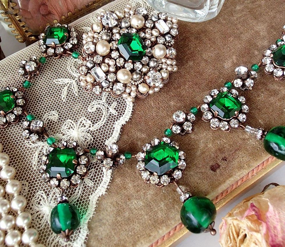 Thumbnail: EMERALD DUCHESS NECKLACE Green Rhinestone jewelry