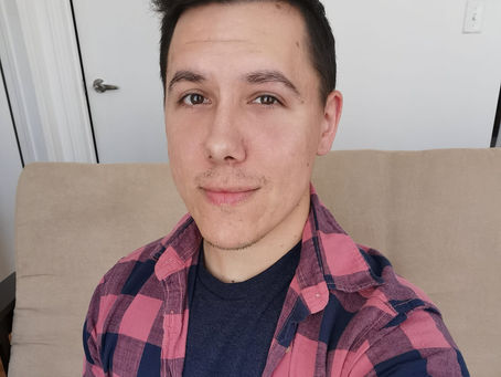 UNE NOMINATION À UN CONCOURS DE LIVRES POUR LE POÈTE SHAYNE MICHAEL