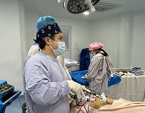 Dr Carlos Espinosa (2)_edited.jpg