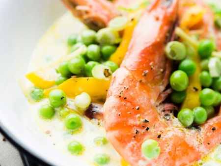 CURRY JAUNE DE CREVETTES AUX PETITS POIS