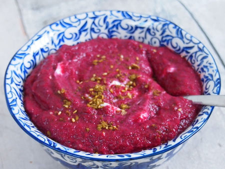 LIMANDE ET PURÉE DE BETTERAVES PARFUMÉES AU VINAIGRE DE MIEL A L’AIL