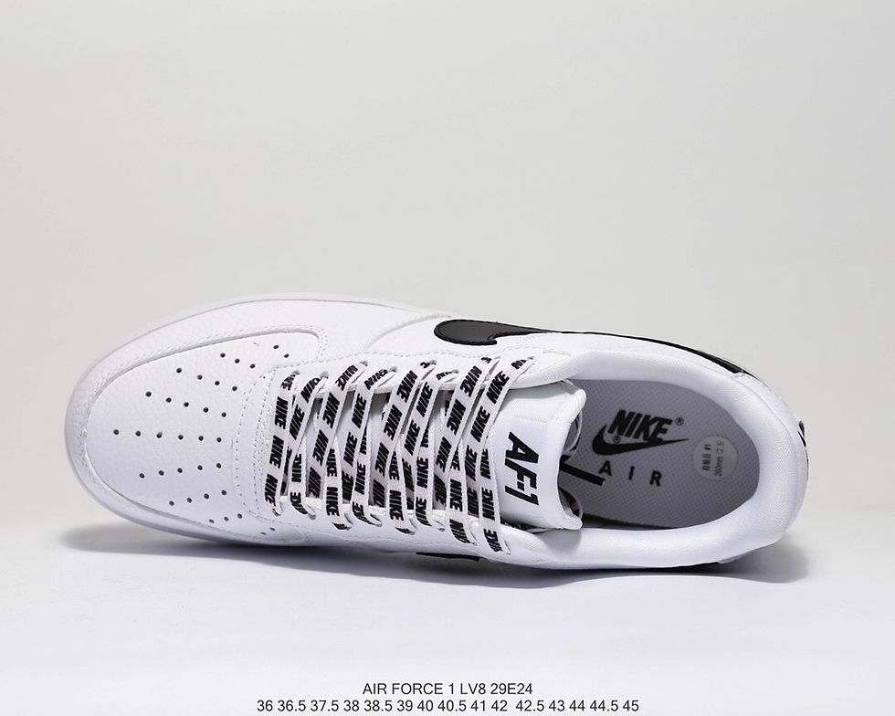 Miniature : NIKE AIR FORCE 1 LV8