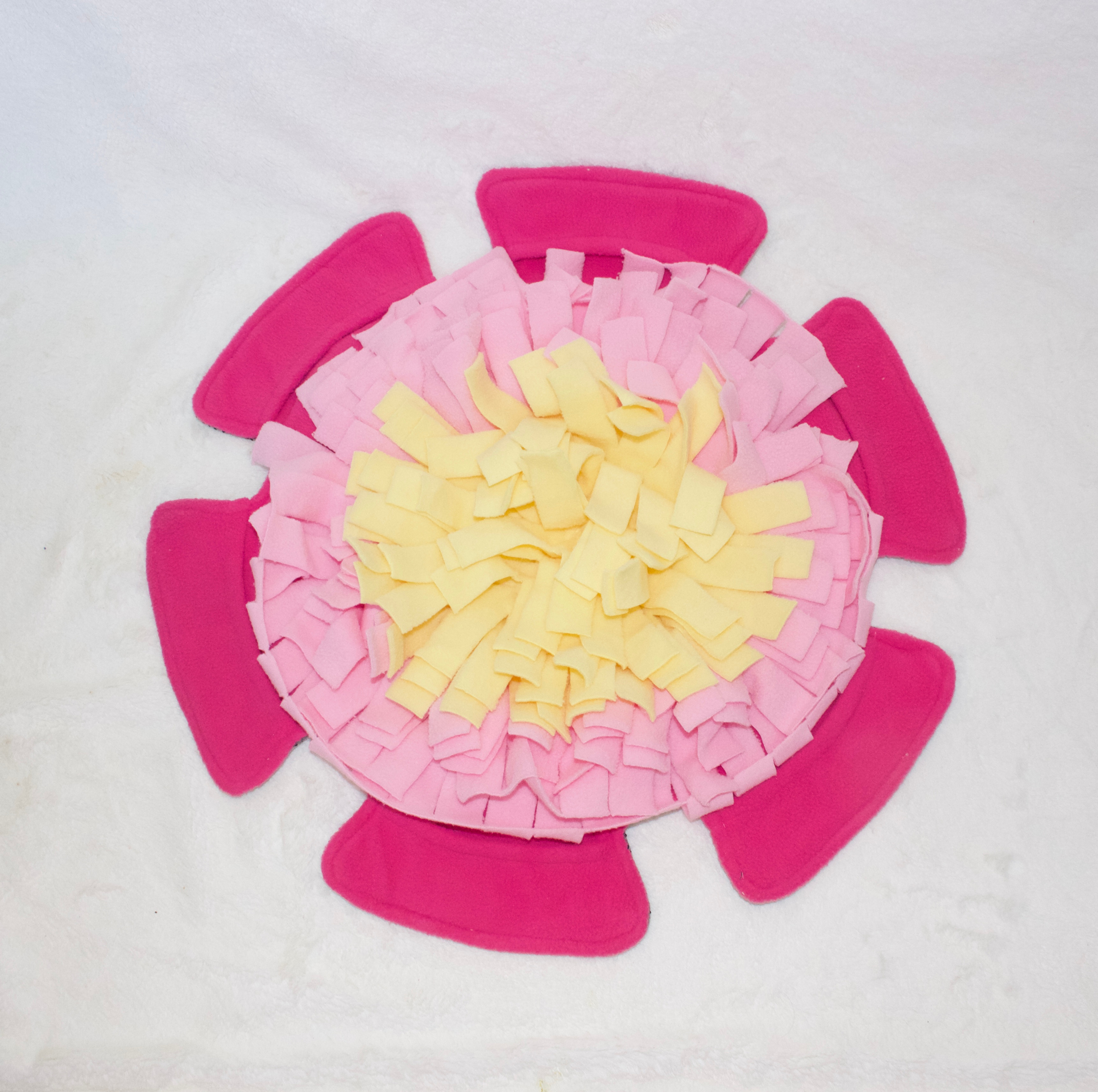 PIGGY PET SHOP ROOTING PLAY MAT