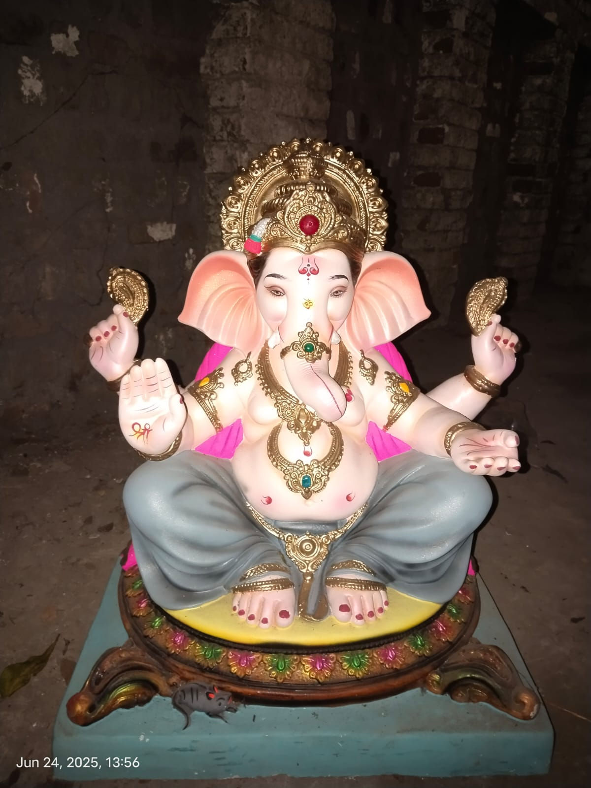 Earthganesha Eco-Friendly Titwala Ganesha Idol - 24 Inch