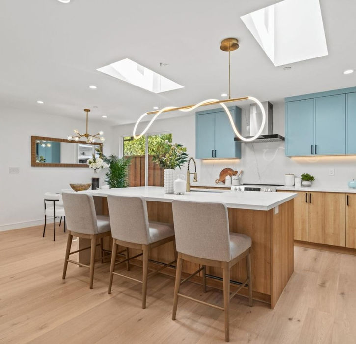 Stylish interior design showcasing elegant décor and furniture.