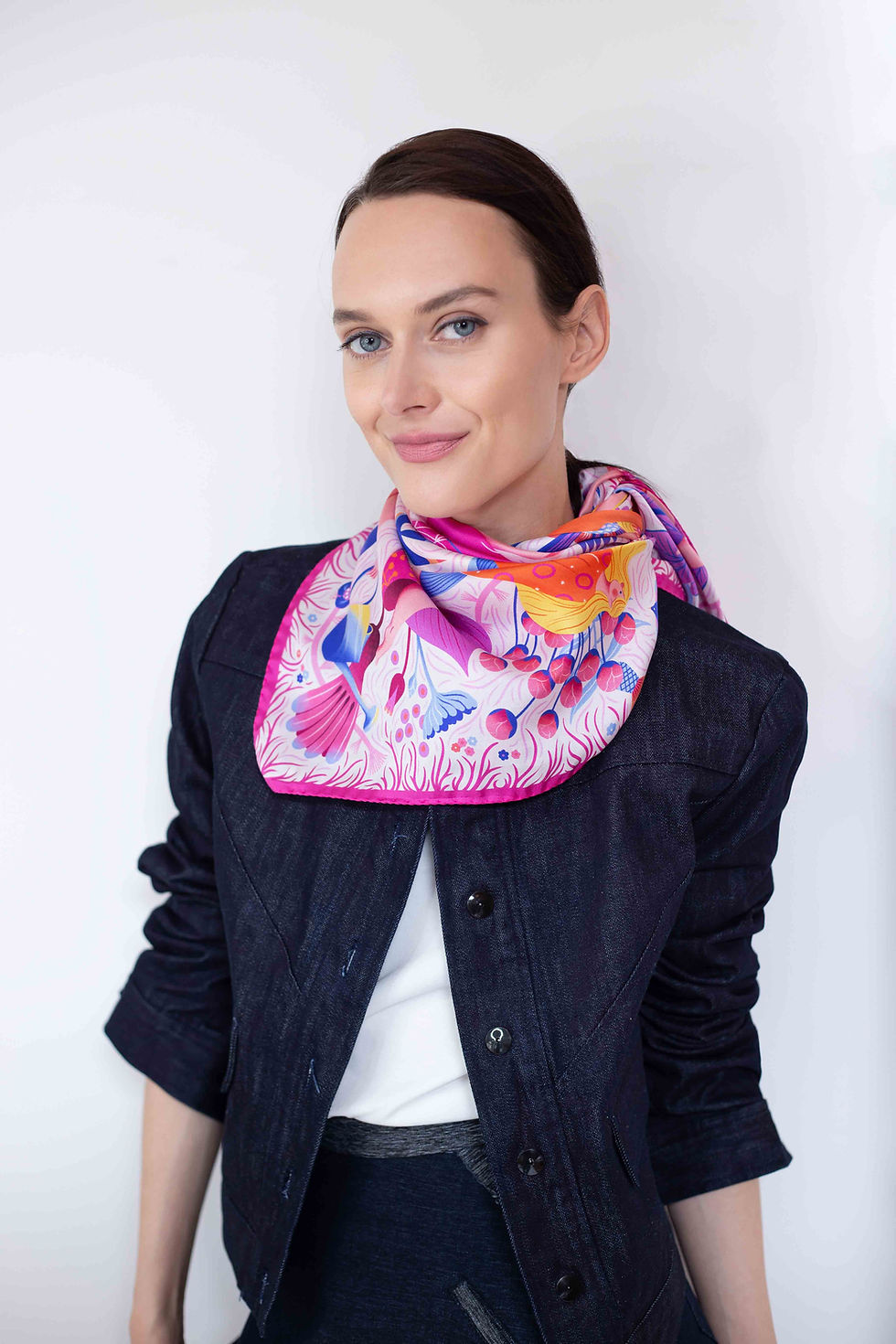 Thumbnail: Silk scarf Jaromil size 90x90 cm