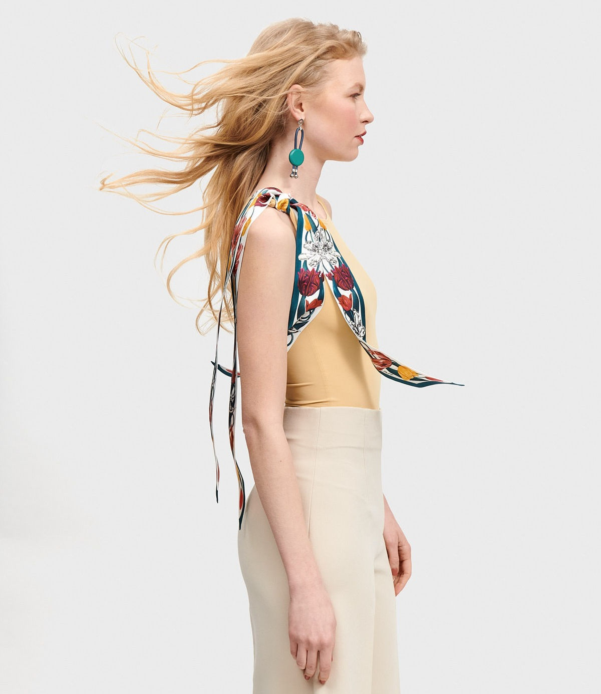 Hedvábná šála twilly Cetonia et Tulipa  124x7 cm