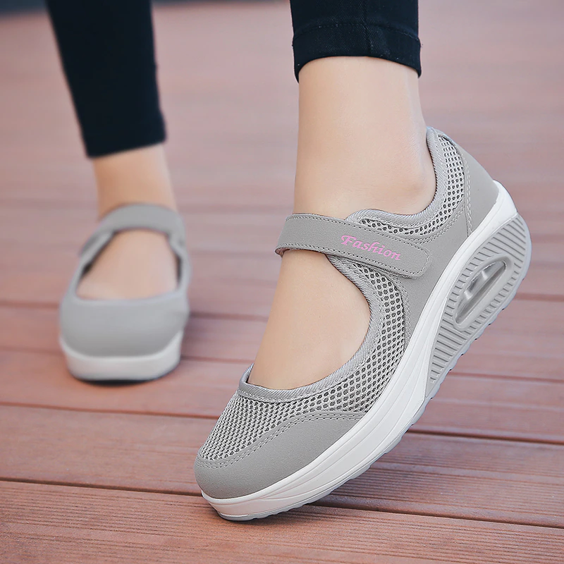 Thumbnail: Mesh Platform Walking Shoes Summer Women Sneakers Slim