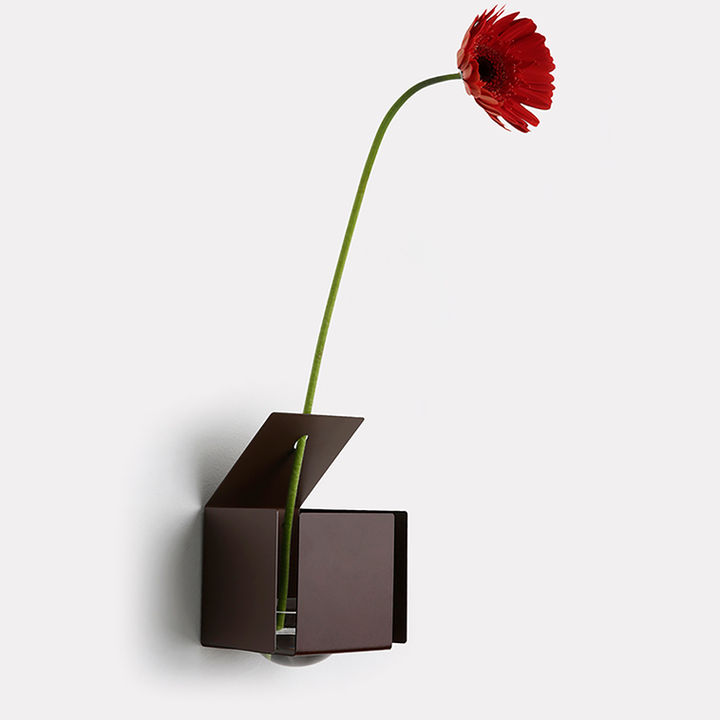 Vaso Cubo cor corten, 80e8 design autoral, decoração, vaso solitário, arte