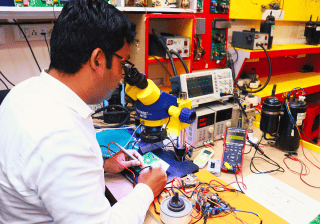 repairing-maintenance-fix-divice-picture-services-ekacitra-bumikarya.png