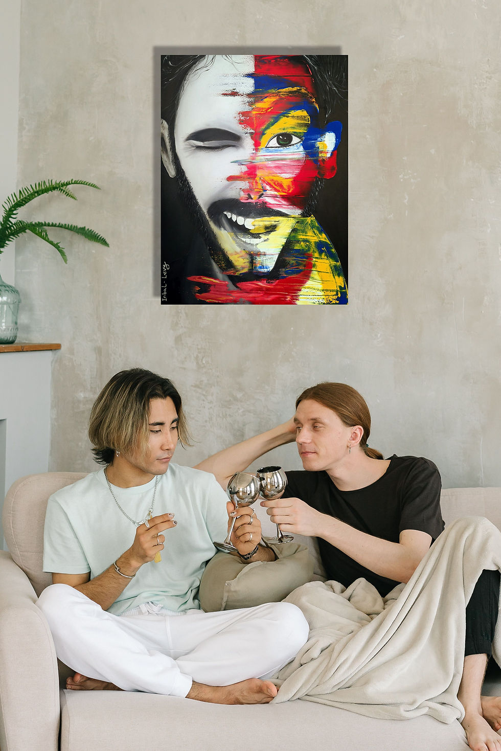 ציור מופשט המתאר את המורכבות של האדם באמצעות צבעים וקונטרסטים.