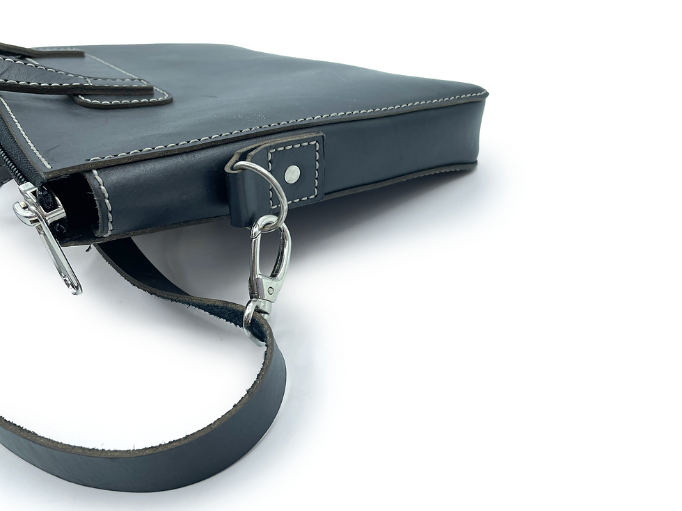 Thumbnail: Simple Laptop Bag