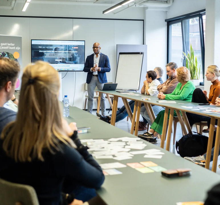 Training zaal academie werken bij.png
