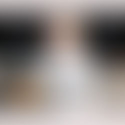 Desktop Computer, Laptop, tablet and phone displaying Celebrity Cakes In person and Digital Academy online gluten-free baking courses and recipe guides.