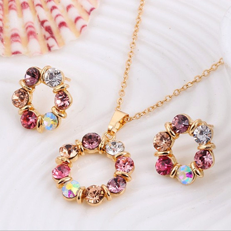 3pcs Gold Necklace Earrings Set Ladies Celebrity Simple Fashion Style Exquisite