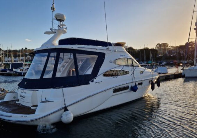 boat-charter.jpg