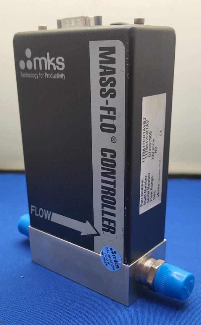 MKS 1179A12CR1AVBZ Mass flow controller 100 SCCM N2