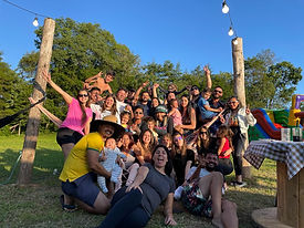 Encontro de amigos no Rancho Guajuvira