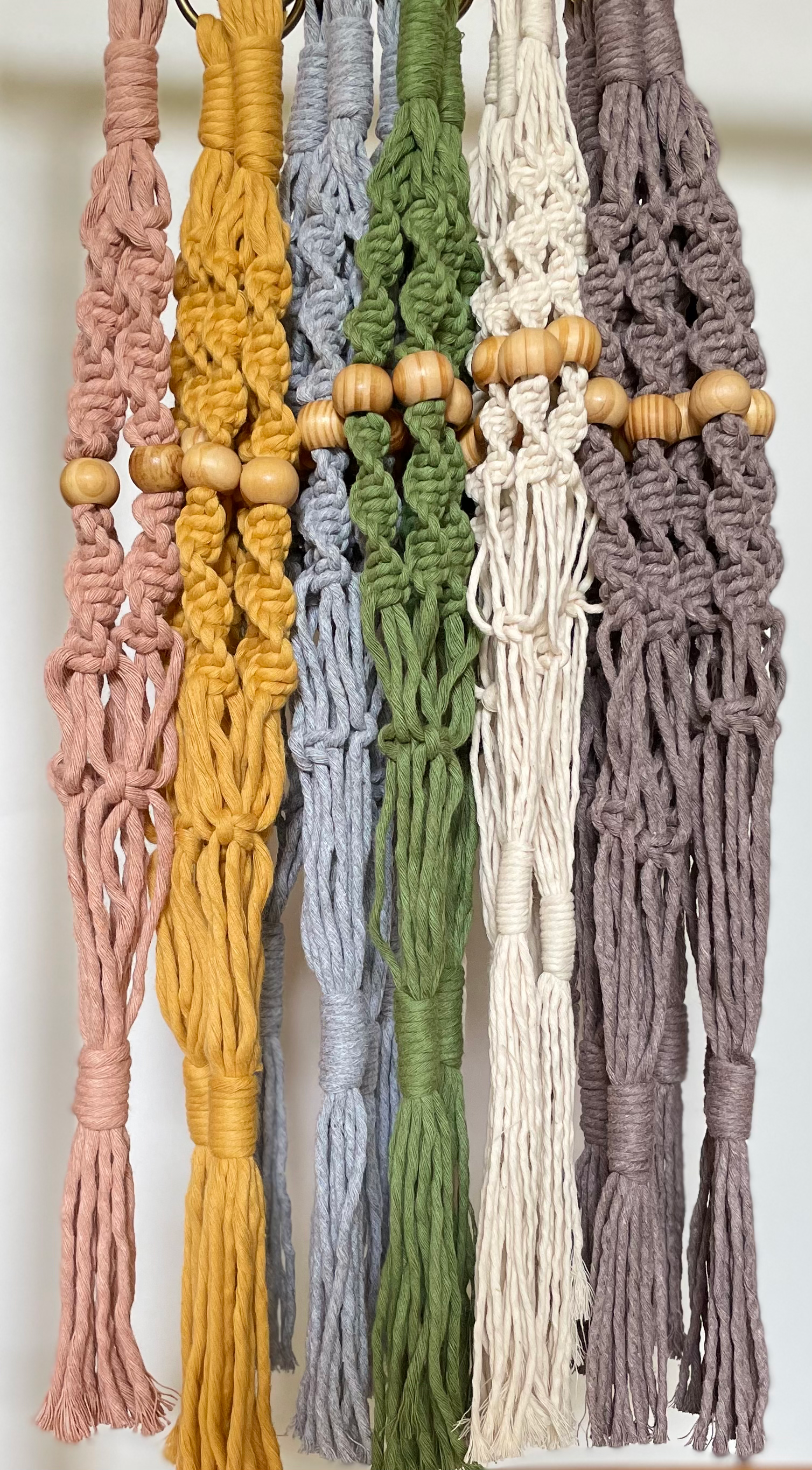 Macramé Hanger