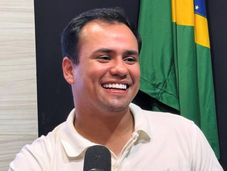 De imbatÃvel a invisÃvel: a derrocada precoce de Lucas Campelo