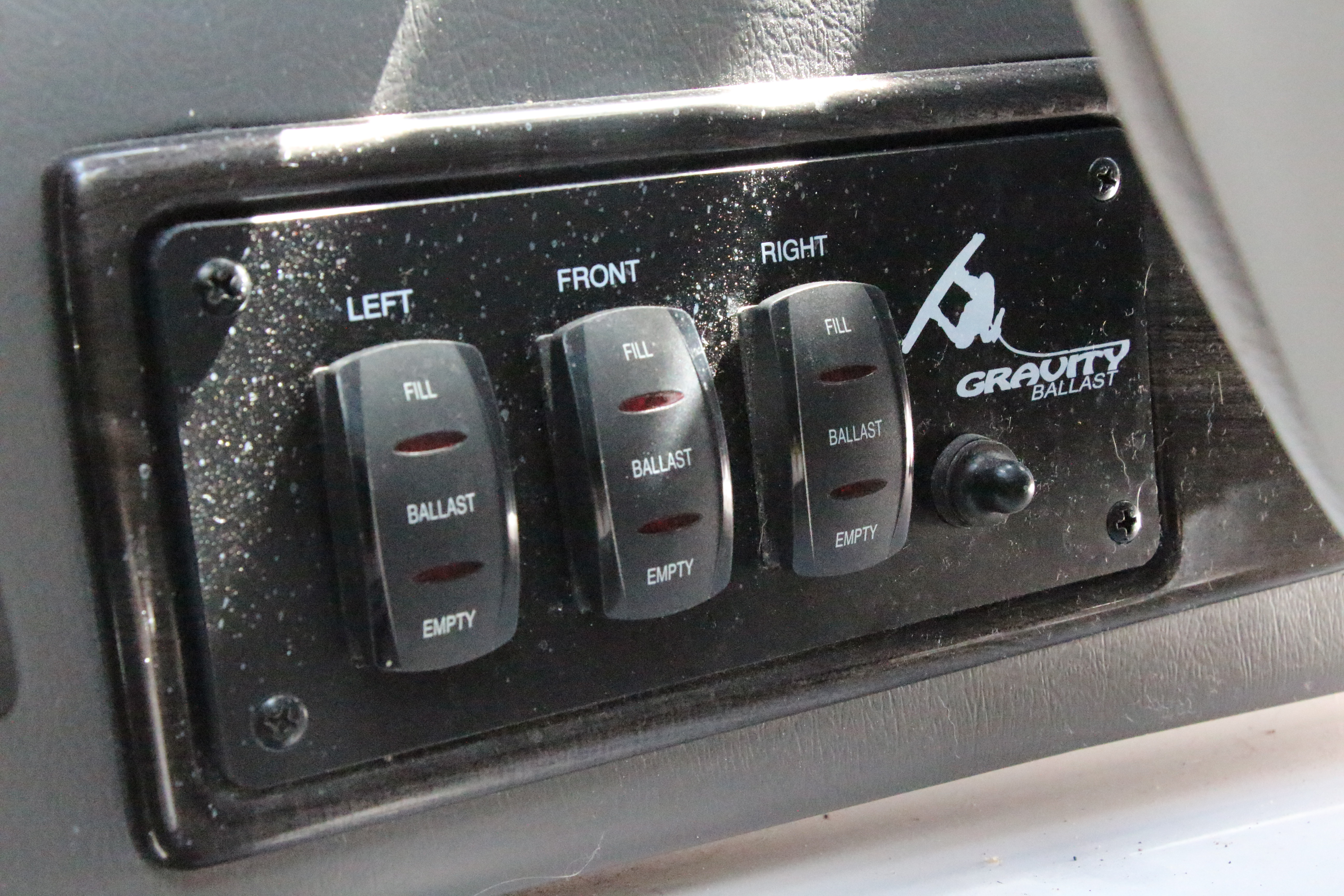 Supra 21v Ballast System