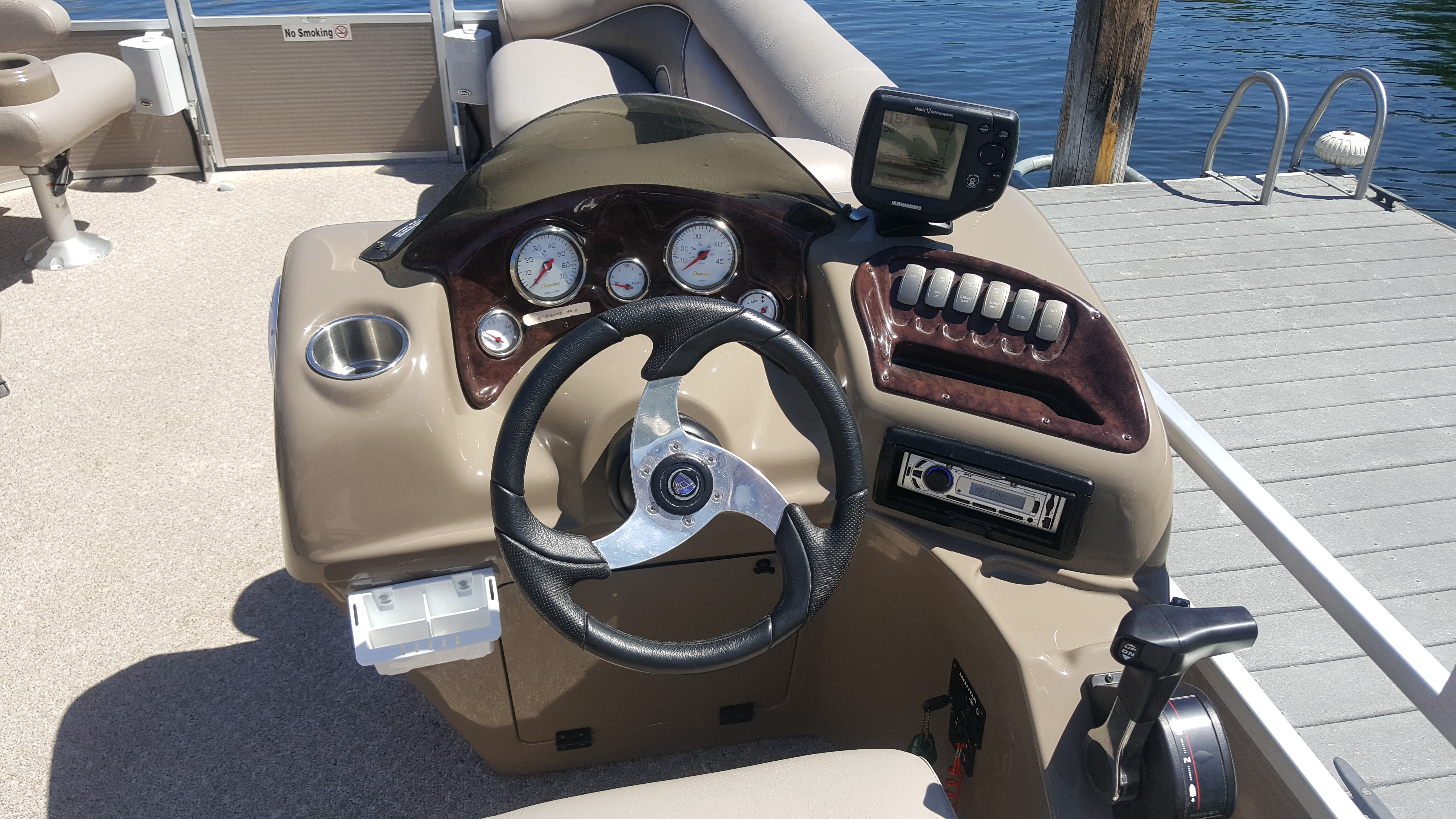 22' Pontoon Sunsation