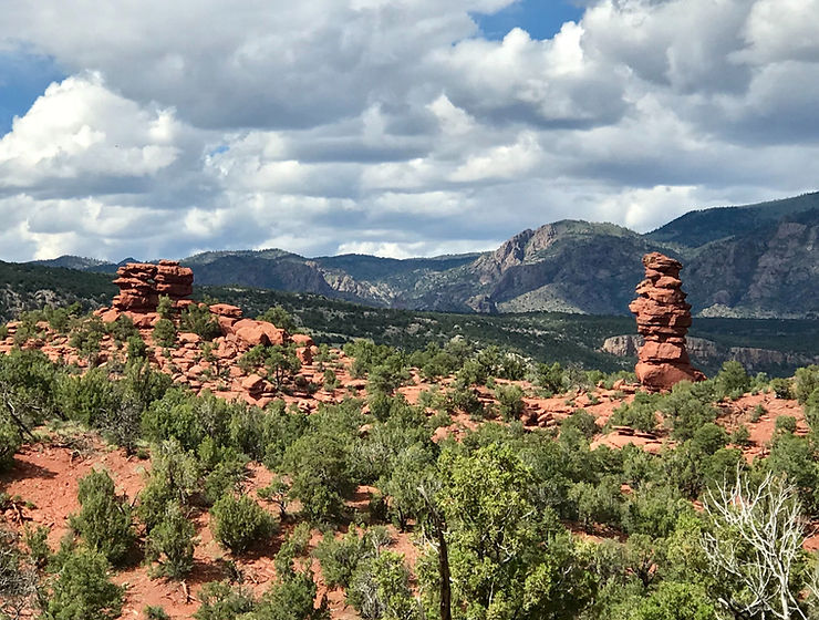 Red Rock formations of Red Canyon Park