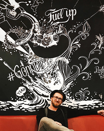 paintedlove-Wanddesign-wandgestaltung-graffiti-design-interior1-holmesplace-fuelup-goenndi