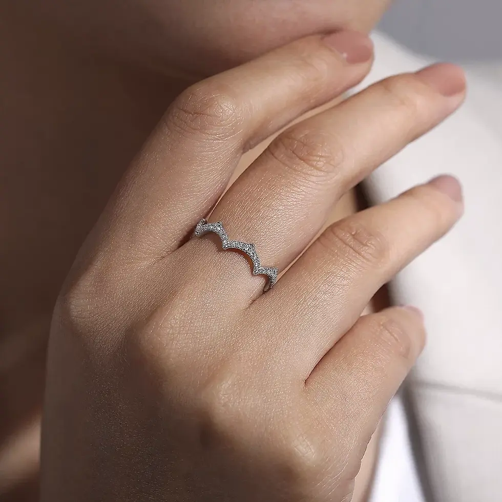 Thumbnail: 14K White Gold Scalloped Diamond Ring