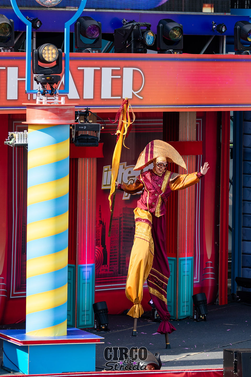 Circus parade Intents festival entertainment act