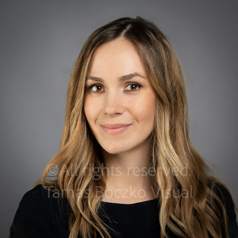 Simonyi-Csobay Júlia