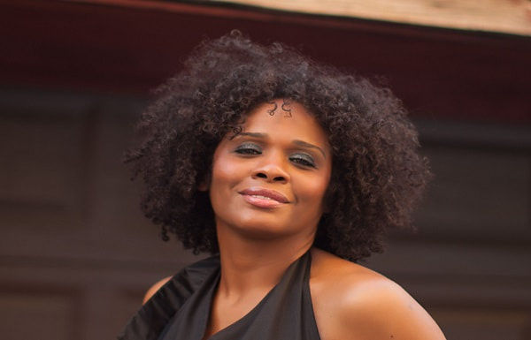 After discovering Marie-Claire Giraud from her NPR Tiny Desk Contest submission, Brooklyn NY record label Leesta Vall Records, has reached out to the Dominica-born, Bronx-raised jazz singer, to perform in its “Direct-to-Vinyl Live Sessions,” where on May 22nd 2023, she will record her original song “CHASIN’ RAINBOWS.”The singer, who will be accompanied on guitar by Ricadrò Grille for the live performance of this mellow yet optimistic jazz tune, says she is thrilled to be part of this diverse and innovative series.