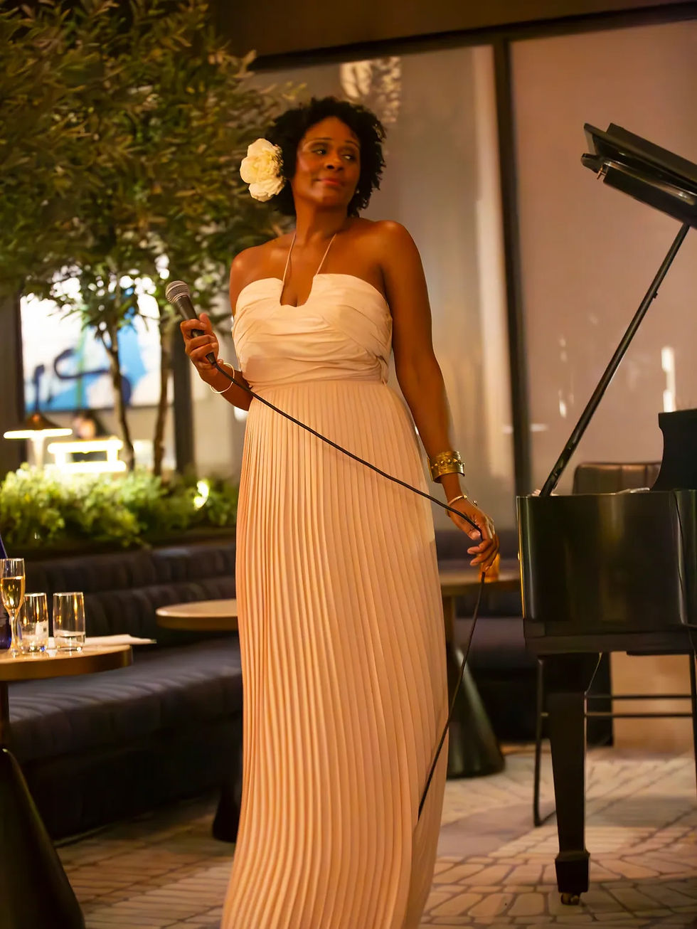 Marie-Claire Giraud performing