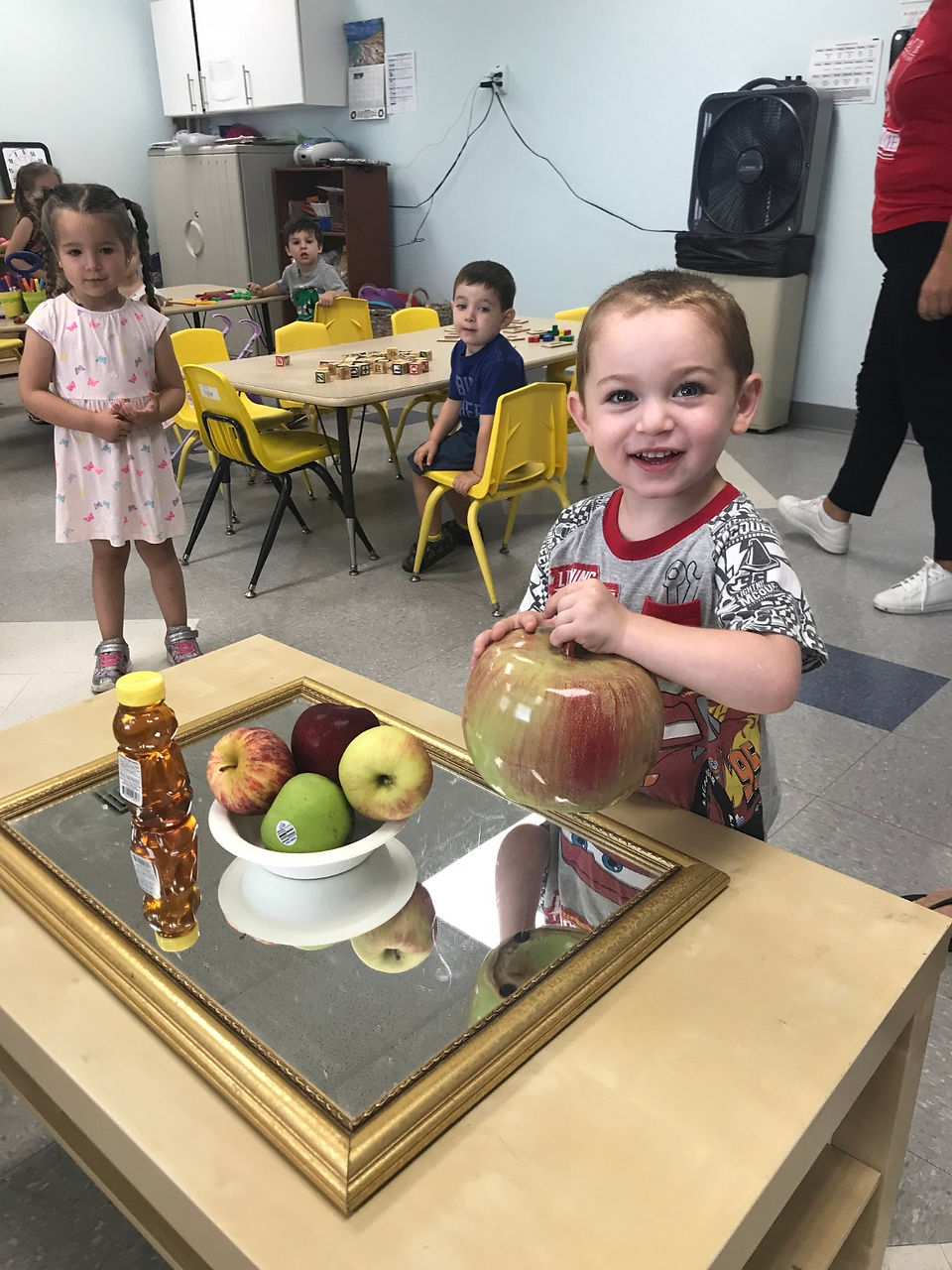 Whoa, that's a big apple!