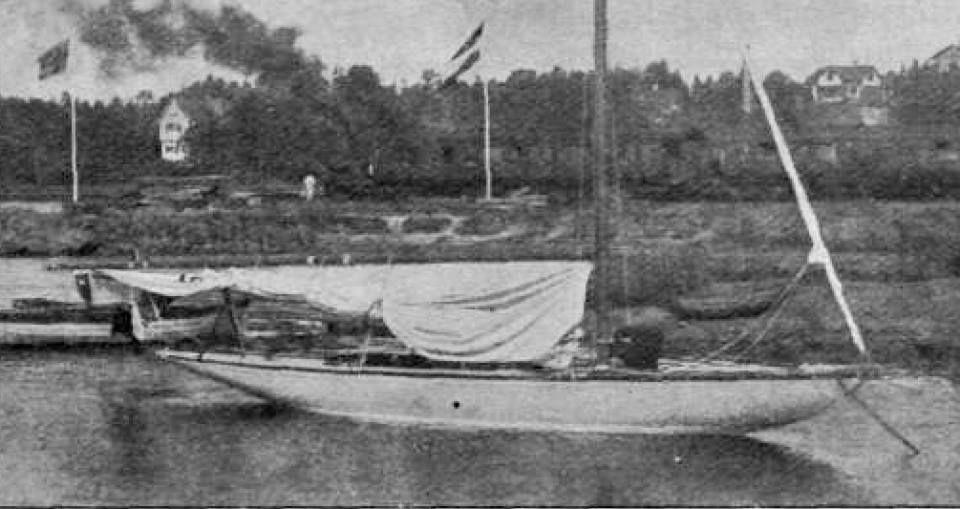 Le 6mJI Mac Mich en 1912 au mouillage à Nynäshamn