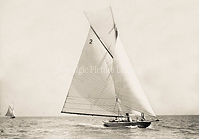 Le Solent O.D. Girleen au large de Ryde en 1900 © Nostalgic Picture Library