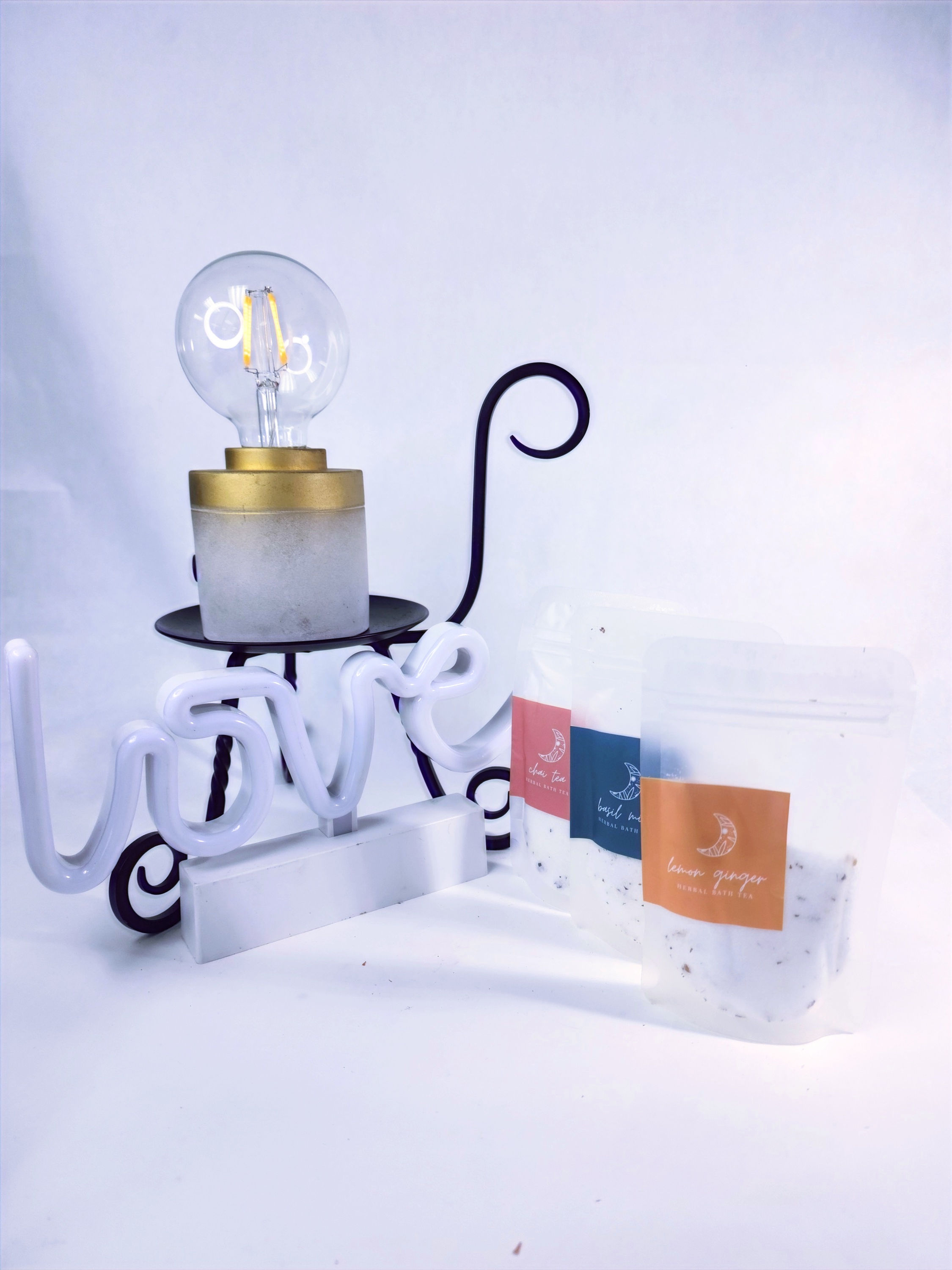 Benjamin Soap Co. Herbal Bath Tea - Basil Mint