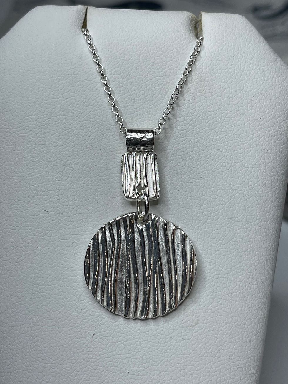 Wave Texture Disc Pendant