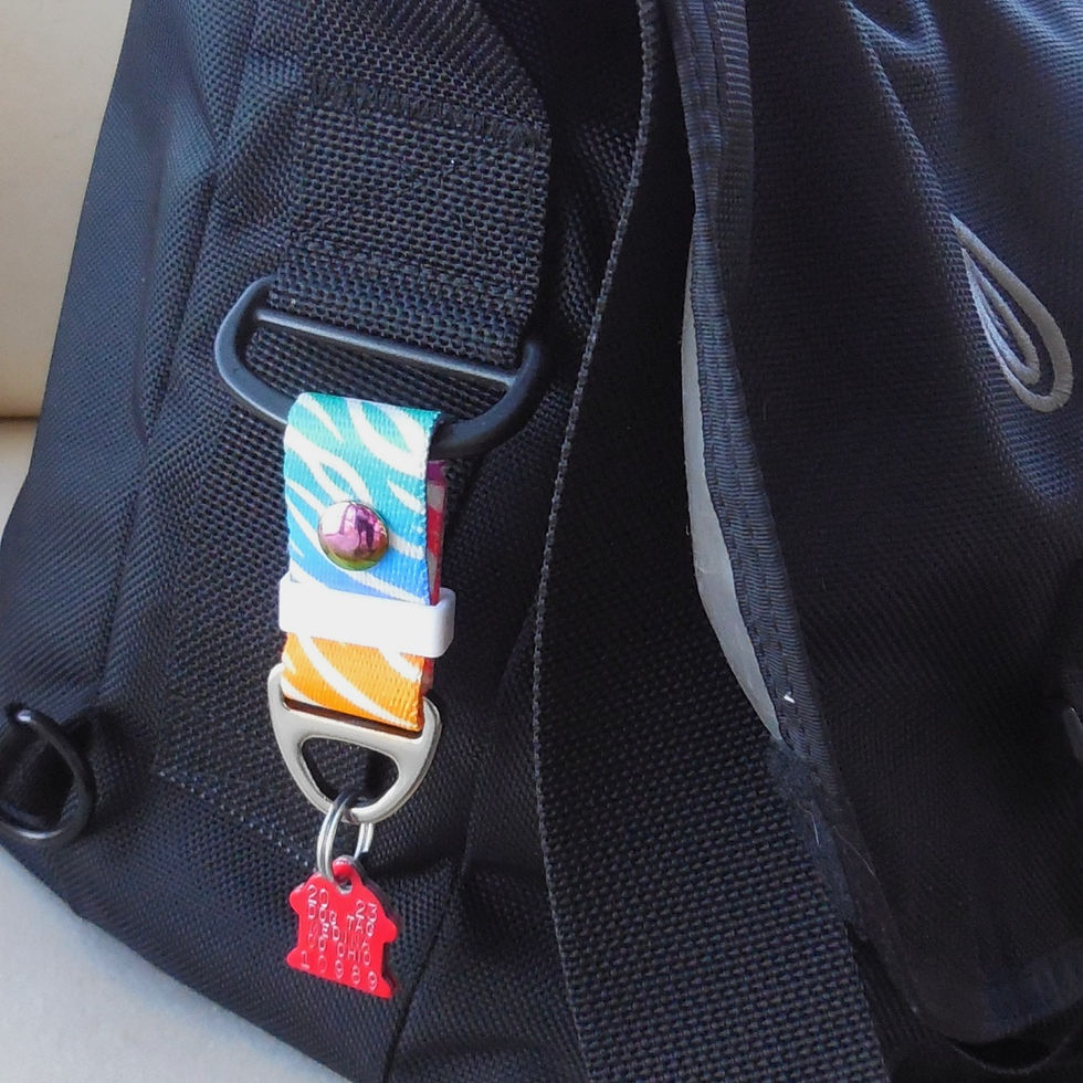Thumbnail: Happy Camper Zande Fob