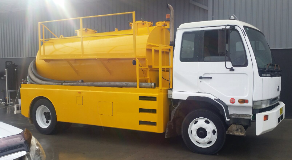 Grease trap pumping septic and washbay pits