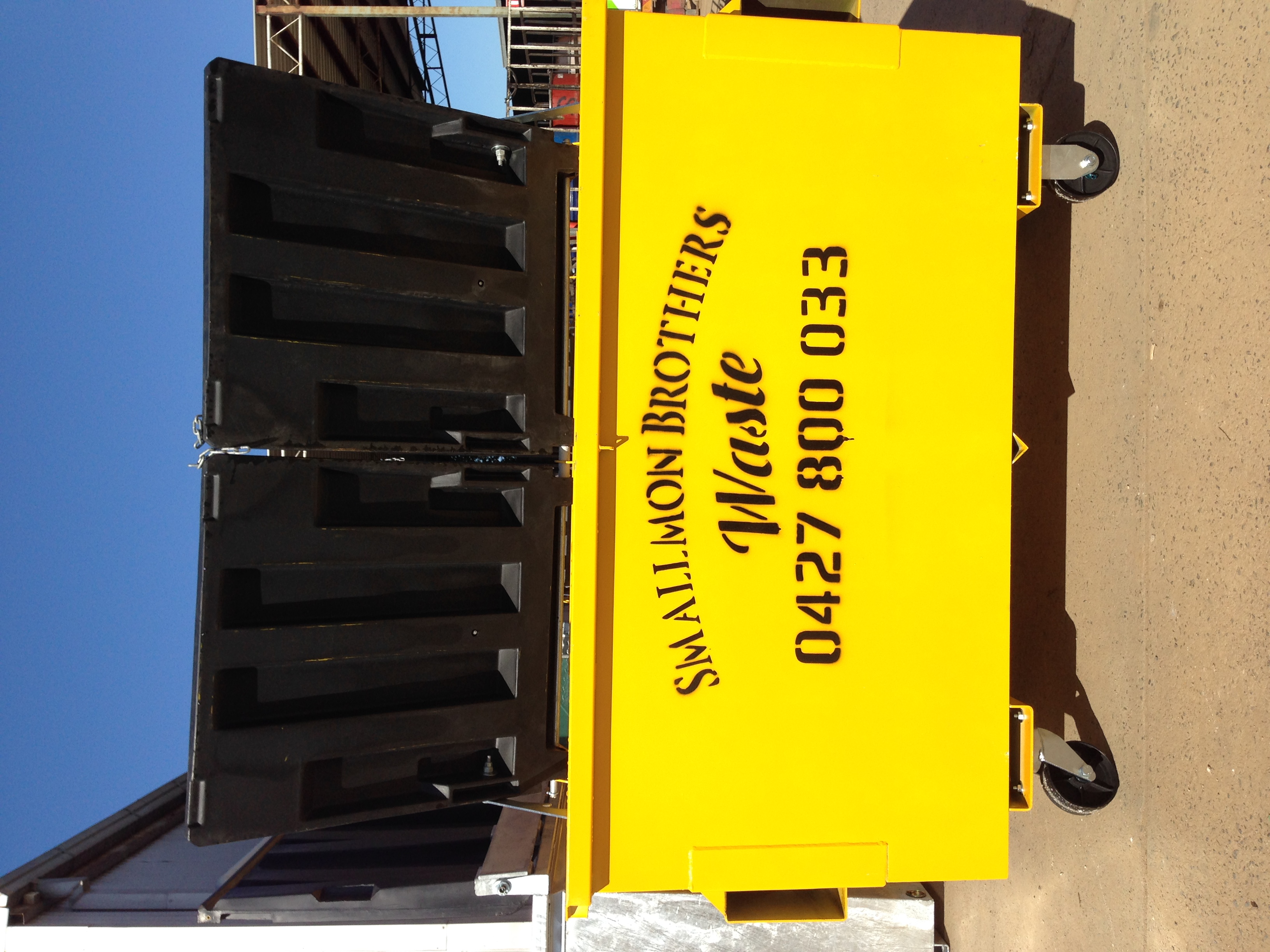 1.5m3 Front Lift Bin