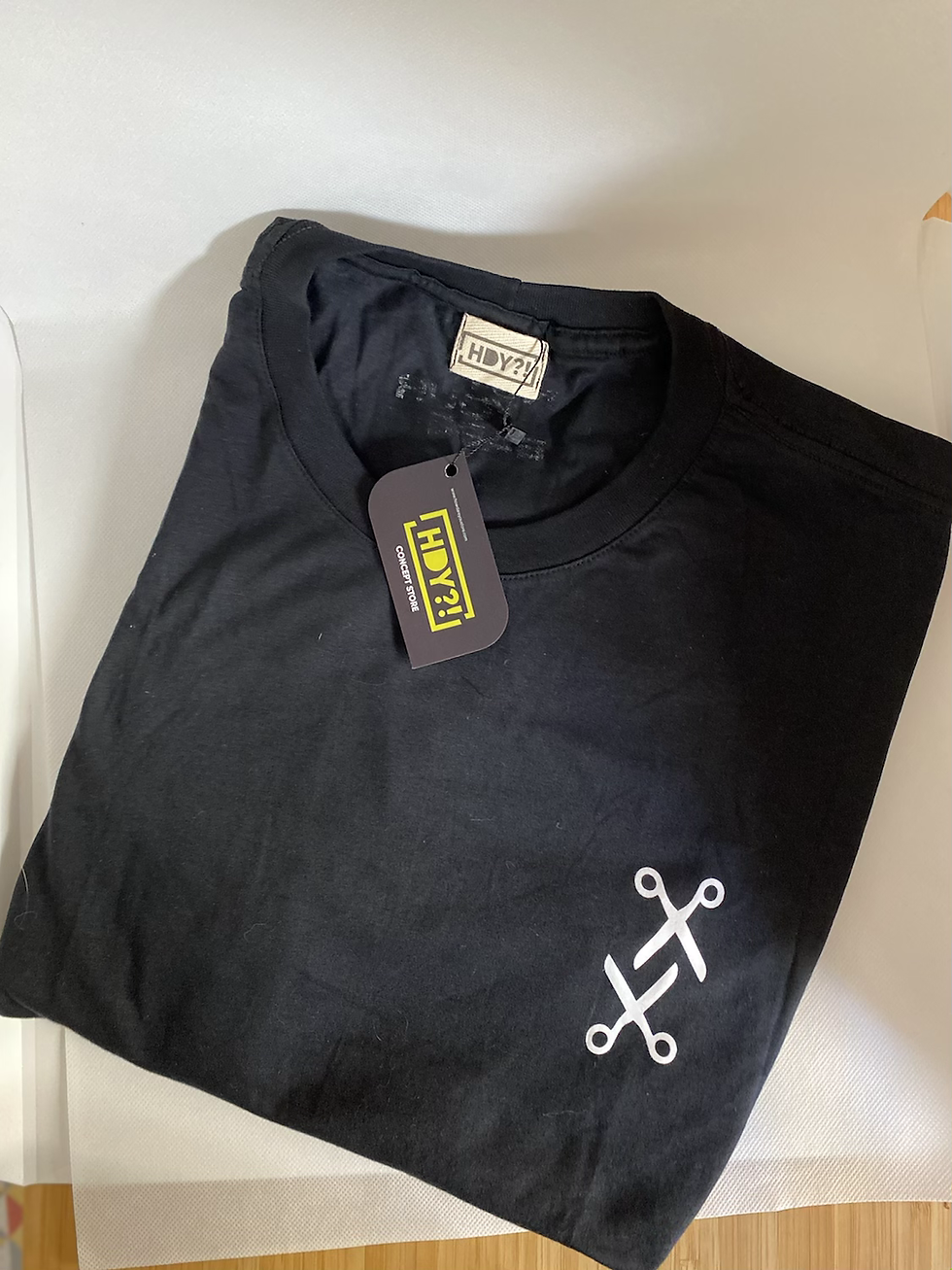 Thumbnail: T-shirt Scissors Lesb