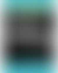 写真集「ON THE BEACH ISHIGAKI」発売