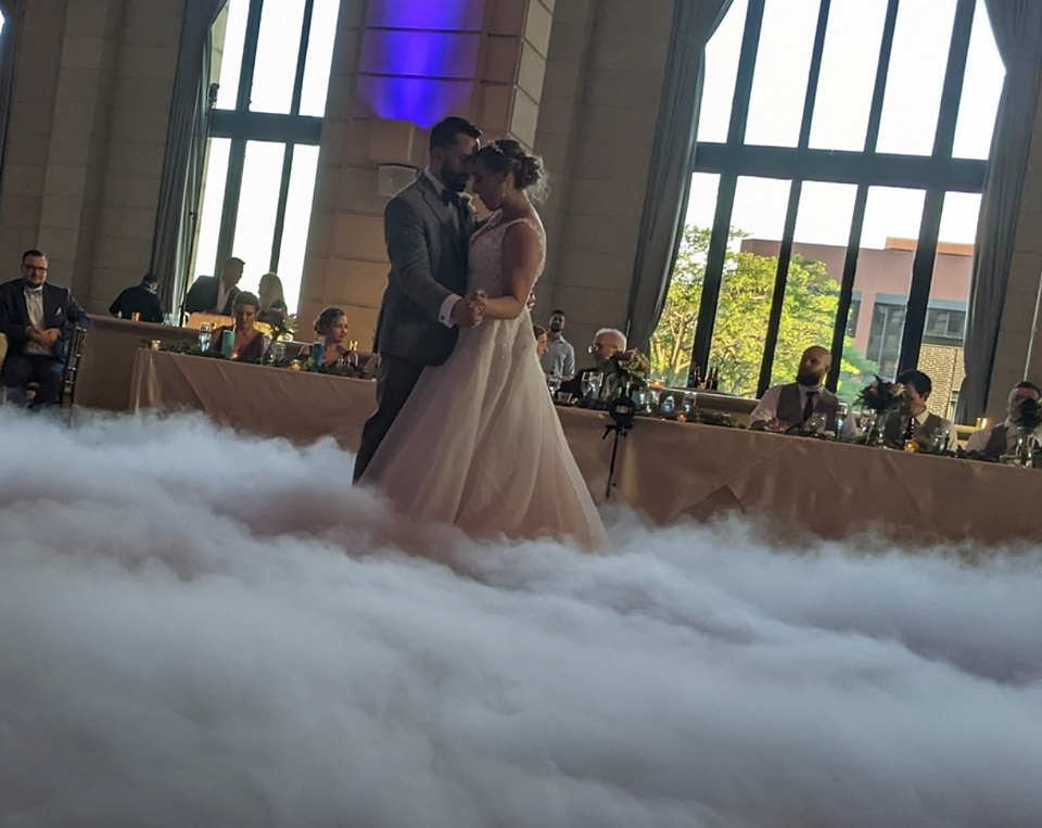 dancing on cloud