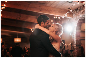 La Galleria Event’s Creative Rustic Buffalo Weddings