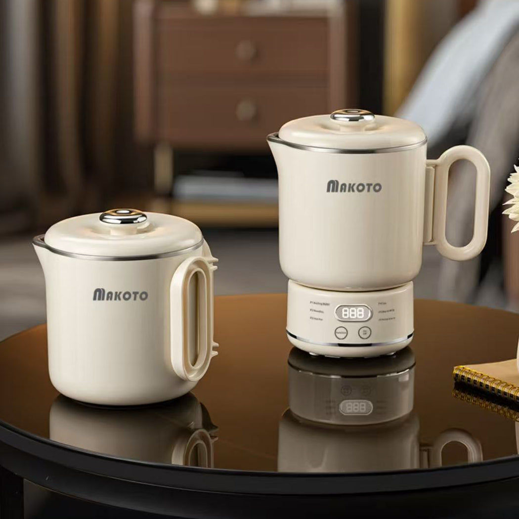 Makoto Portable Electric Travel Kettle 900ml 100-240V 全球通压随行便携电热水壶
