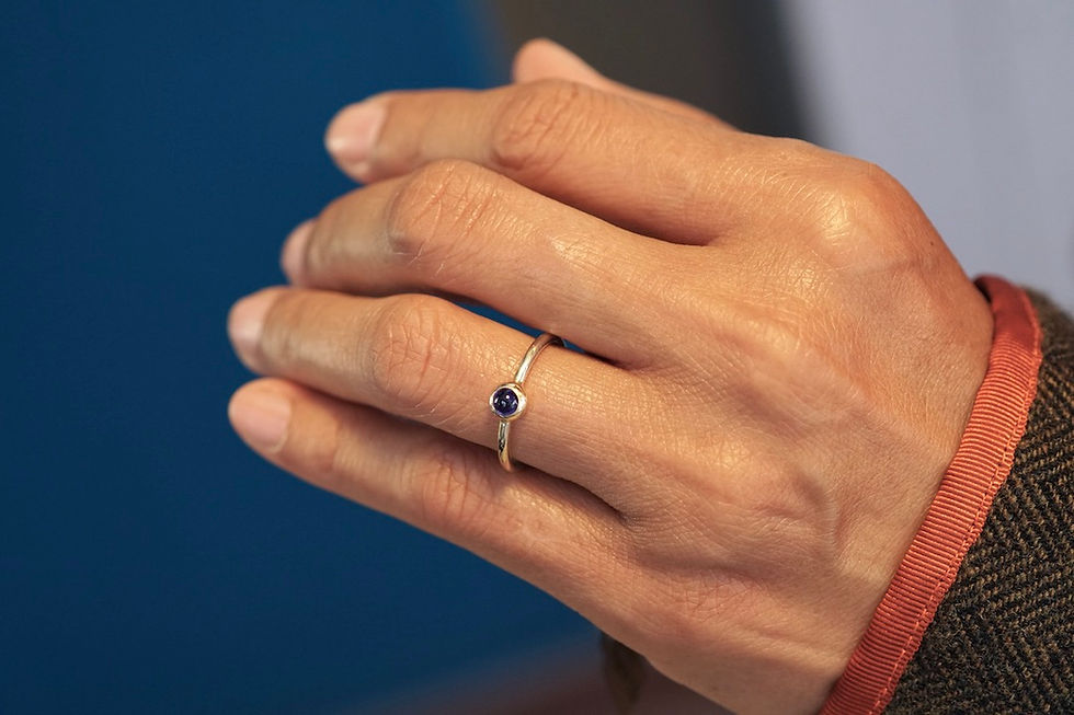 Miniaturbild: feiner Ring Cabochon oder facettiert