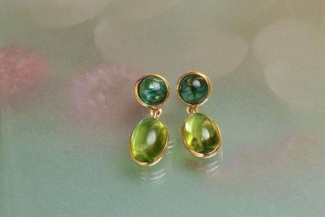 Ohrstecker Turmalin/Peridot Cabochons